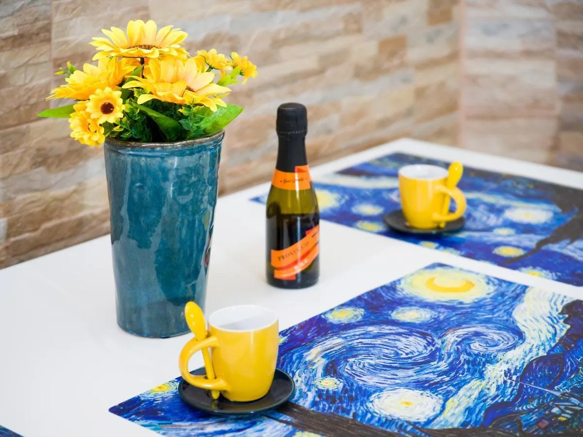 Palermo Centro - I Pastelli Di Van Gogh